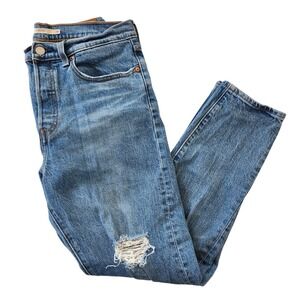 Levi's Wedgie Jeans Women's Size 30 High Rise Straight Leg Distressed Blue Denim